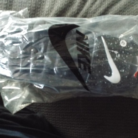 Hybrid Nike Vapormax - Picture 4 of 4